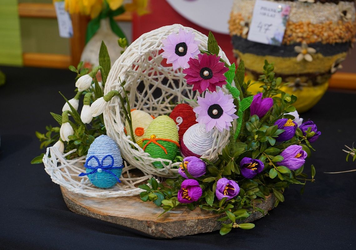 Grafika 1: Wielkanoc 2023