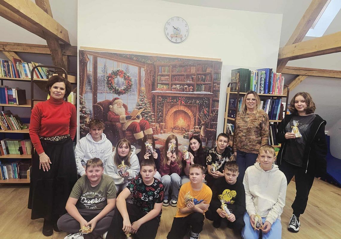 Grafika 1: Dzień Wolontariatu