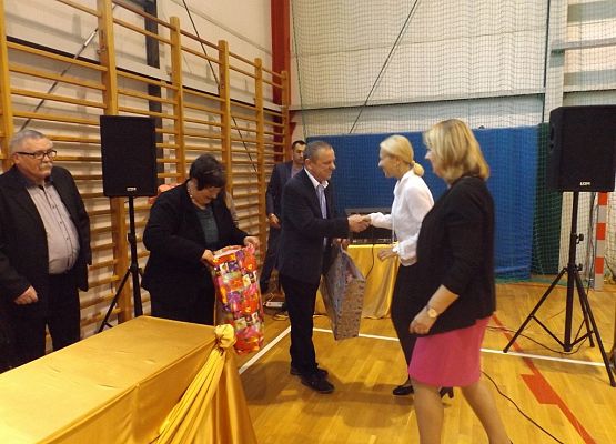 Grafika 4: Znów jesteśmy razem !