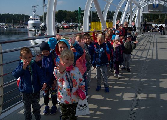 Grafika 8: Wycieczka do Ustki