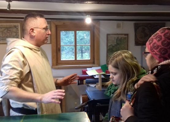 Grafika 2: Na warsztatach introligatorskich u benedyktynów