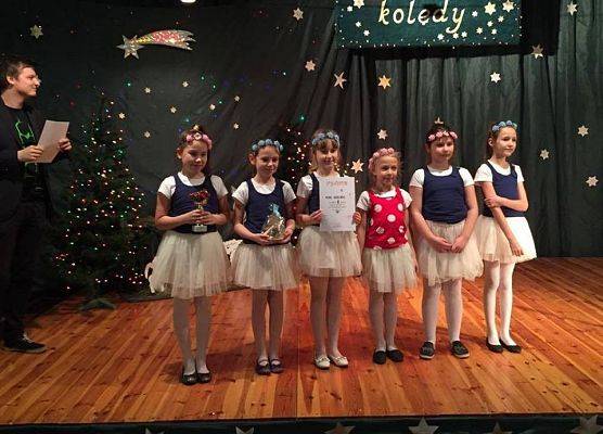 Grafika 2: Hej kolęda, kolęda !