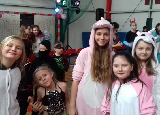 Grafika 5: Jak co roku w karnawale