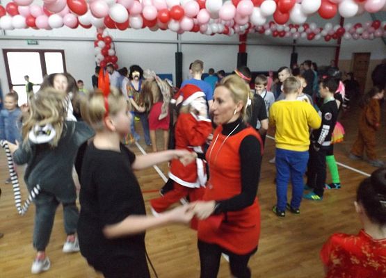 Grafika 14: Jak co roku w karnawale