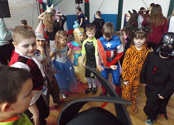 Grafika 19: Jak co roku w karnawale