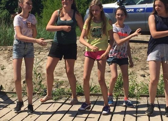 Grafika 24: Piknik rodzinny nad Jeziorem Marszewskim