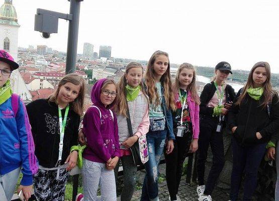 Grafika 4: „Wiolinki” na Międzynarodowym Dziecięcym Festiwalu w Bułgarii