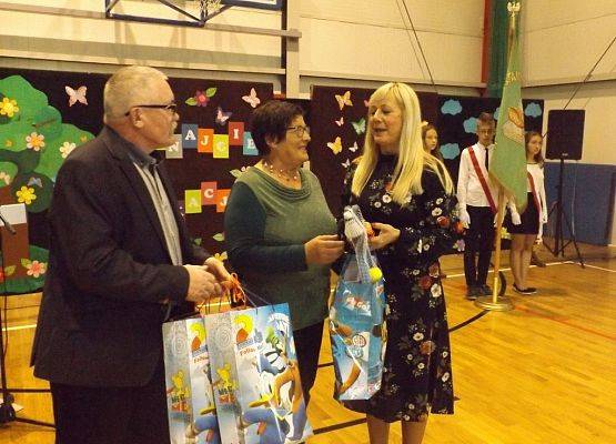 Grafika 6: Dzień dobry, szkoło!