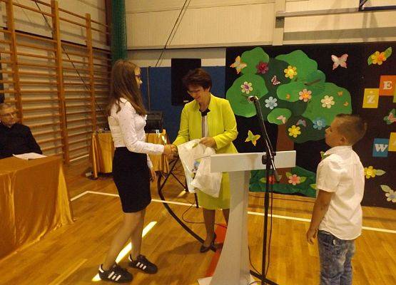 Grafika 7: Dzień dobry, szkoło!