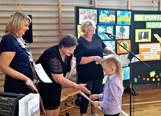 Grafika 10: III Powiatowy Konkurs Recytatorsko - Plastyczny