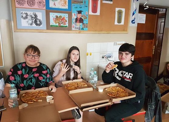 Grafika 8: W misiowej rodzince