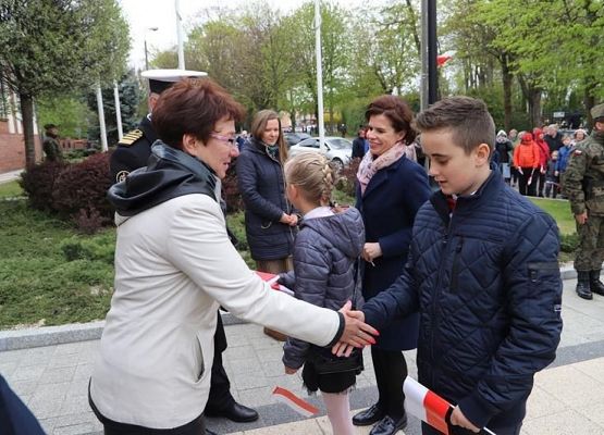 Grafika 1: Obchody Świąt Majowych