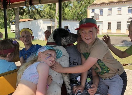 Grafika 9: Na indiańskiej ścieżce