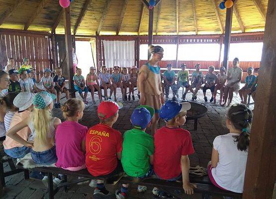 Grafika 5: Na indiańskiej ścieżce