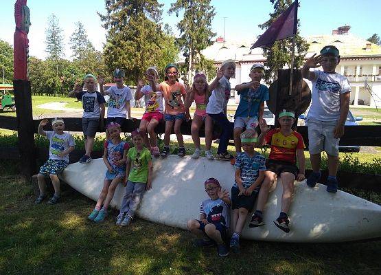 Grafika 11: Na indiańskiej ścieżce