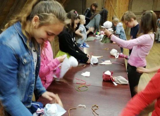 Grafika 5: Z kulturą ludową Pomorza za pan brat