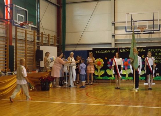 Grafika 5: Dziękujemy Pani Dyrektor…