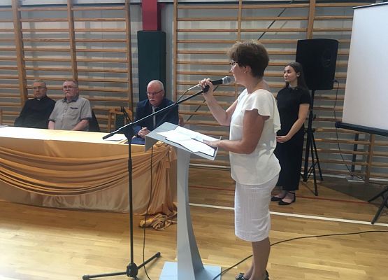 Grafika 4: Wracamy do szkoły