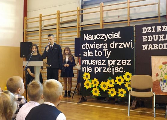 Grafika 4: W podziękowaniu za serce i trud