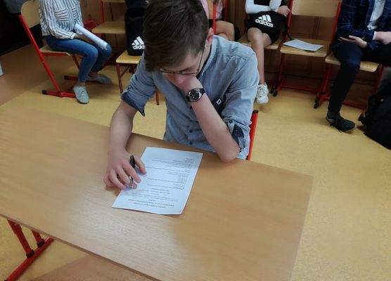 Grafika 3: Światowy Dzień Aids