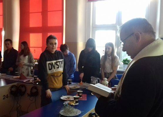 Grafika 8: Jest taki dzień