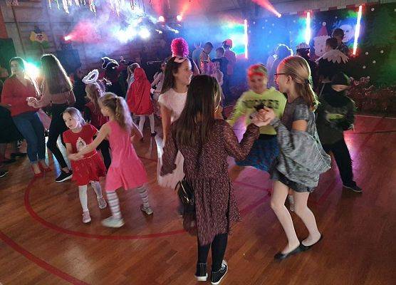 Grafika 5: Ach co to był za bal !