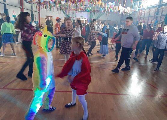 Grafika 7: Ach co to był za bal !