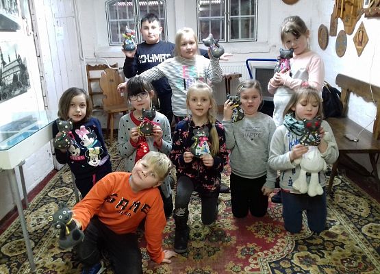 Grafika 13: Egzotycznie i  ludowo, czyli udana wyprawa na Kaszuby