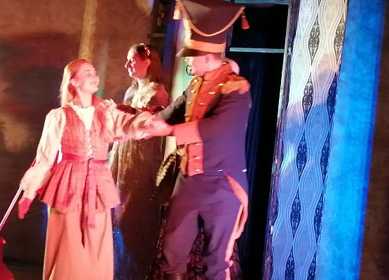 Grafika 1: Spotkania ze sztuką