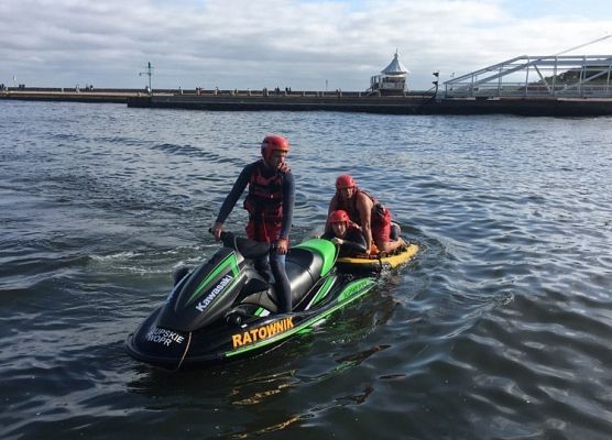 Grafika 21: Z żeglarskim pozdrowieniem