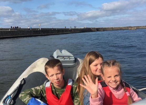 Grafika 4: Z żeglarskim pozdrowieniem