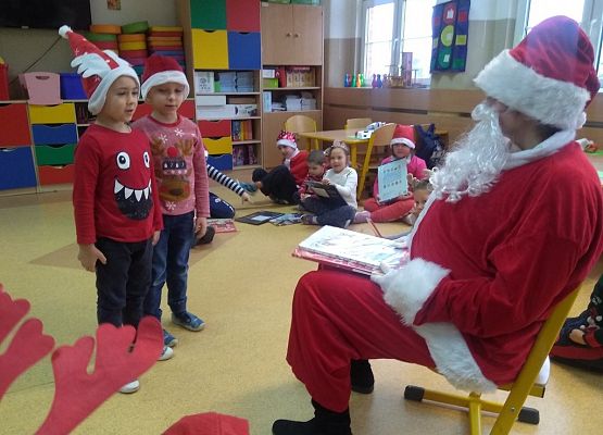 Grafika 3: Mikołajki