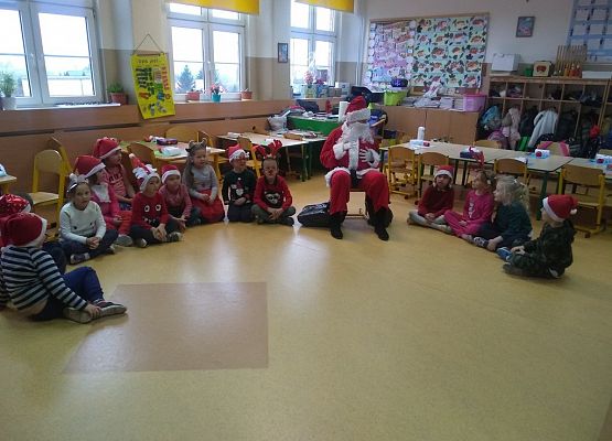 Grafika 4: Mikołajki