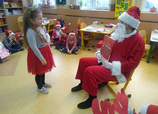 Grafika 5: Mikołajki