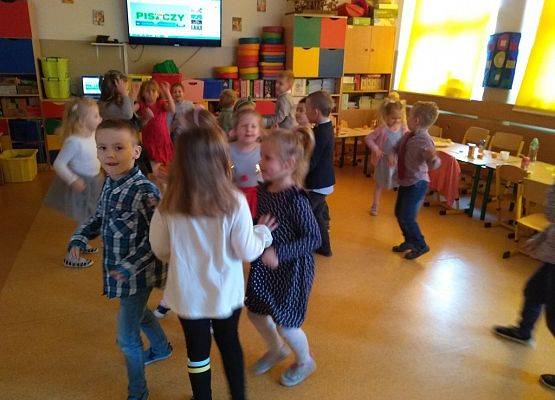 Grafika 2: Andrzejki