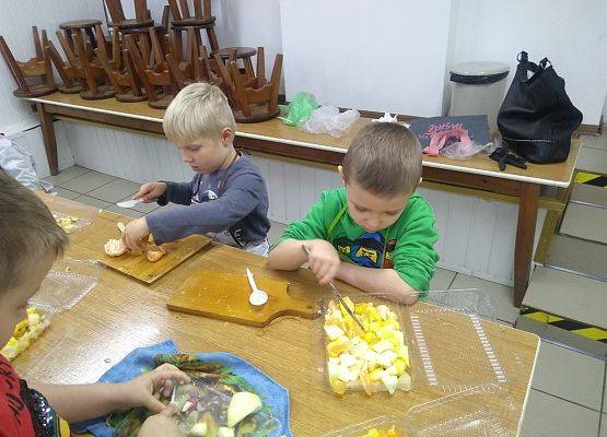 Grafika 4: W obiektywie fotoreportera