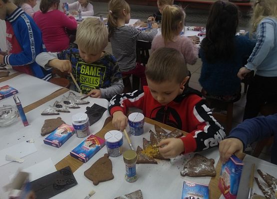 Grafika 9: W obiektywie fotoreportera