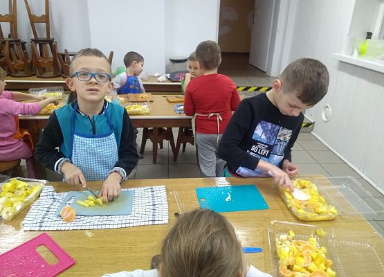 Grafika 5: W obiektywie fotoreportera