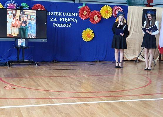 Grafika 11: Pożegnanie absolwentów