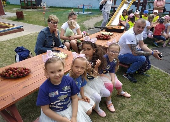 Grafika 3: Wyróżnienie dla najmłodszych wokalistek