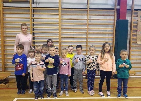 Grafika 5: Akcja „Różowa wstążeczka” w naszej szkole