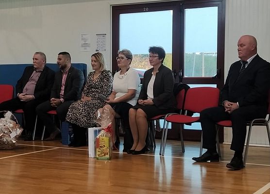 Grafika 14: Pasowanie pierwszoklasistów