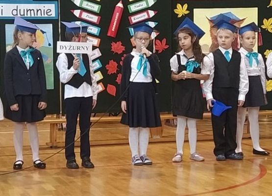 Grafika 16: Pasowanie pierwszoklasistów