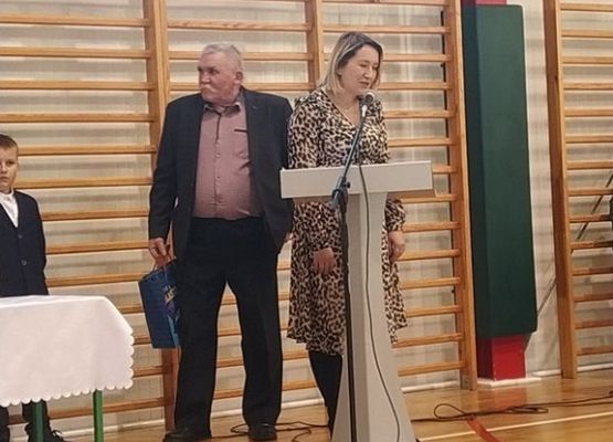 Grafika 25: Pasowanie pierwszoklasistów