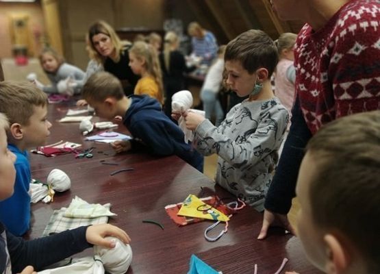 Grafika 10: W Muzeum Kultury Ludowej w Swołowie