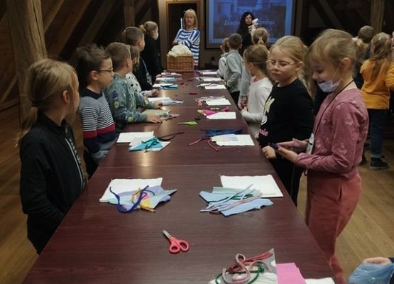 Grafika 5: W Muzeum Kultury Ludowej w Swołowie