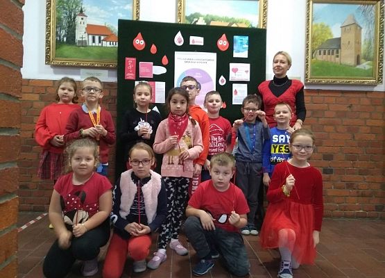 Grafika 1: Akcja " Twoja krew, moje życie"