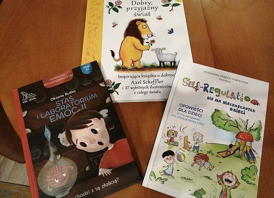 Grafika 1: Nowości czytelnicze w naszej bibliotece