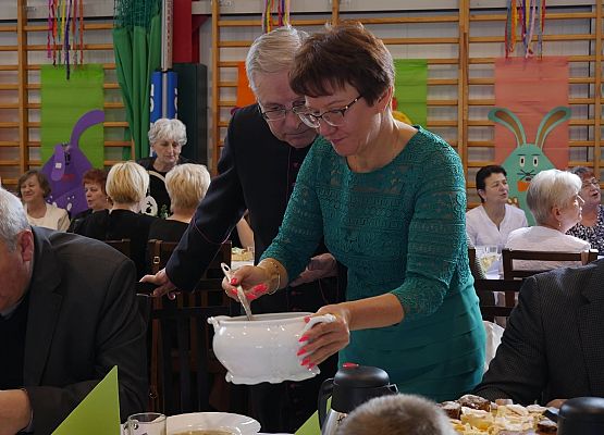 Grafika 7: Wielkanocne spotkanie