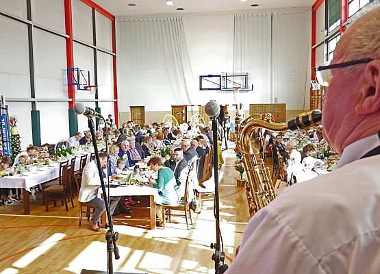 Grafika 9: Wielkanocne spotkanie